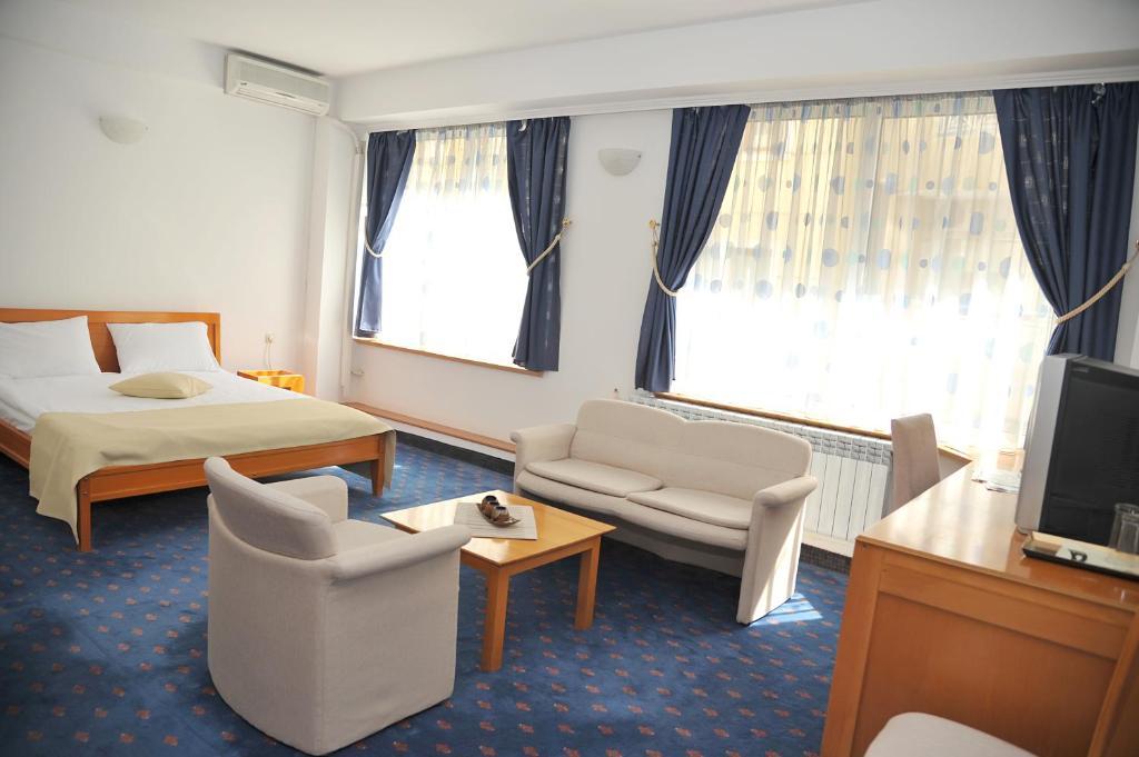 Hotel Residence Inn Skopje Exterior foto