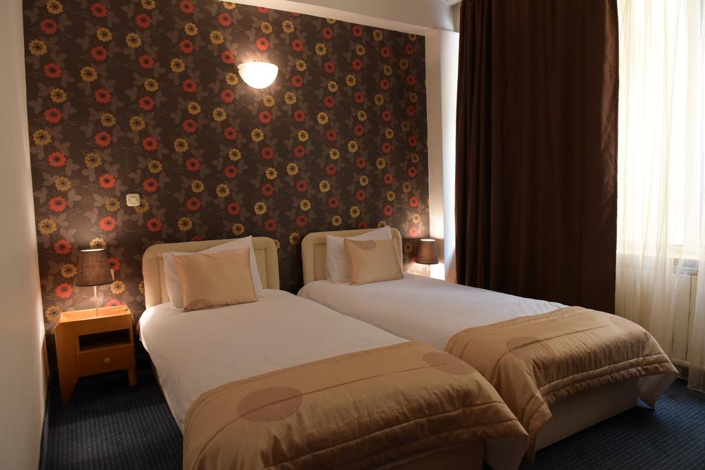 Hotel Residence Inn Skopje Exterior foto