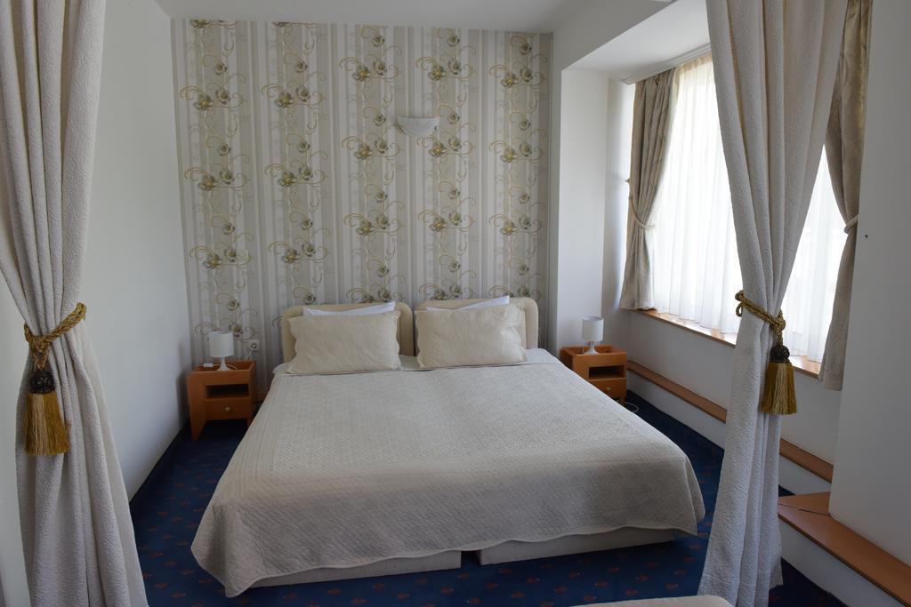 Hotel Residence Inn Skopje Exterior foto